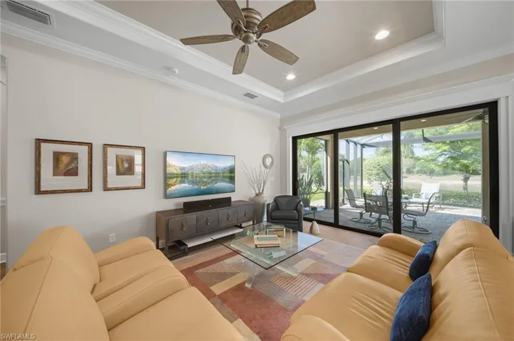 8735 Cavano St E, Naples, Florida 34119
