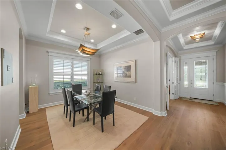 8735 Cavano St E, Naples, Florida 34119