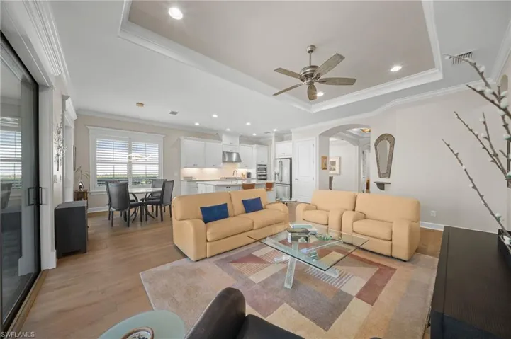8735 Cavano St E, Naples, Florida 34119