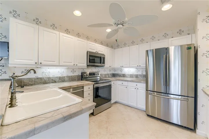 23151 Rosedale Dr 102, Estero, Florida 34135