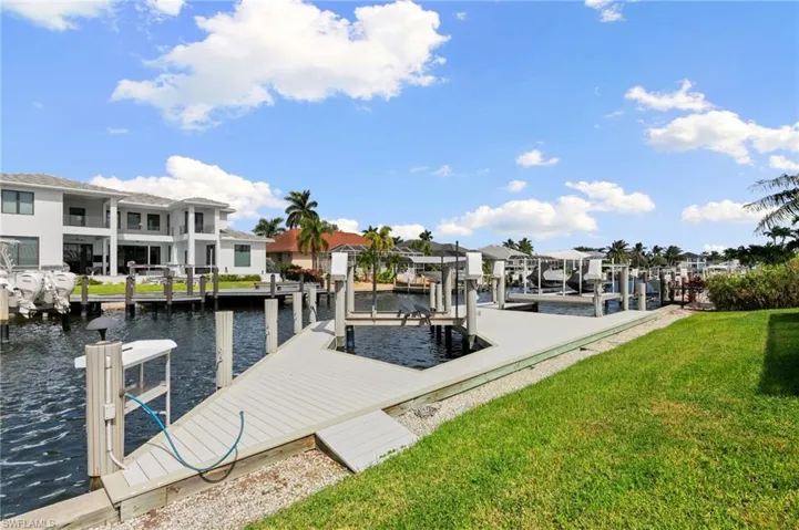 1080 Cara Ct, Marco Island, Florida 34145