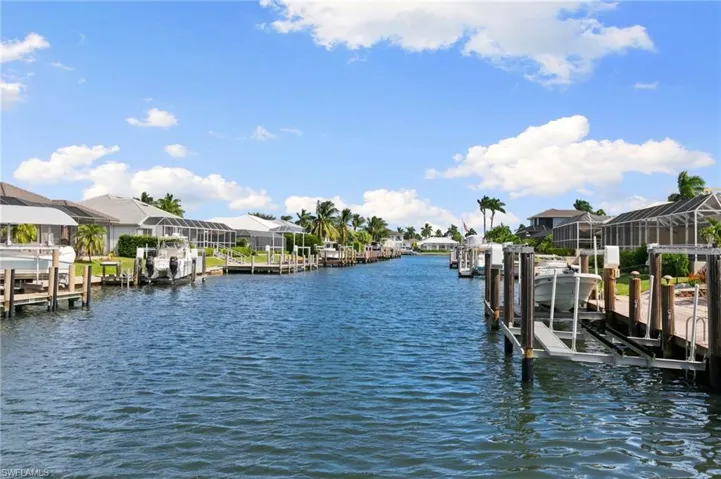 1080 Cara Ct, Marco Island, Florida 34145
