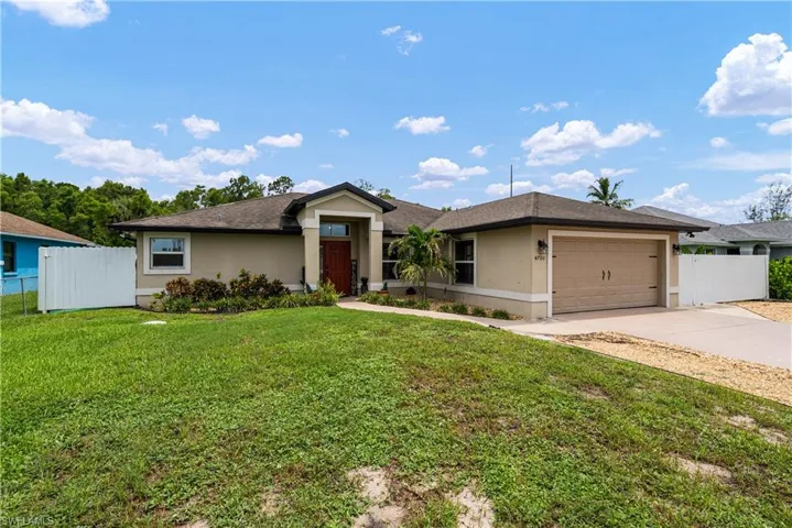 4700 32nd Ave Sw, Naples, Florida 34116