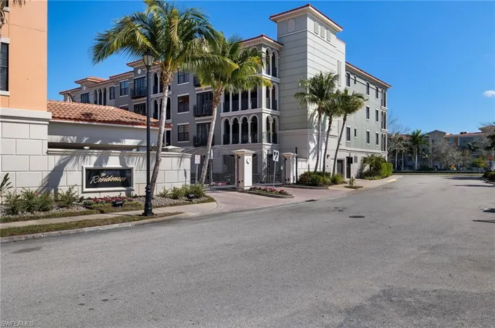 The Residences at Coconut Point