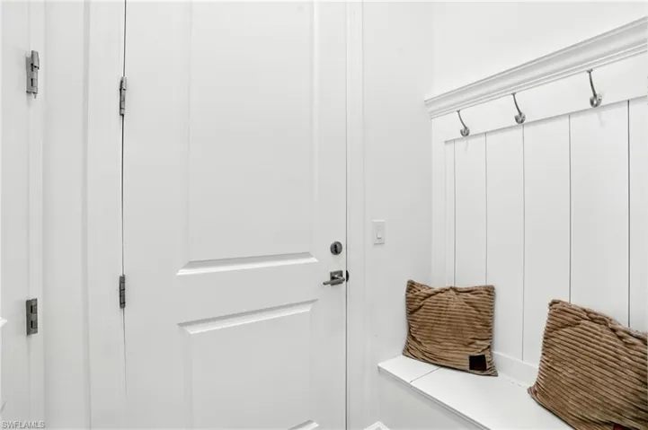 View of mudroom/owners entrance