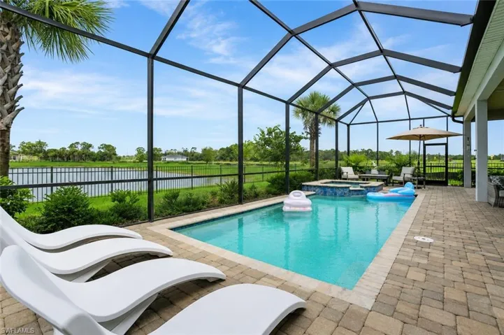 7002 Del Webb Oak Creek Blvd N, North Fort Myers, Florida 33917