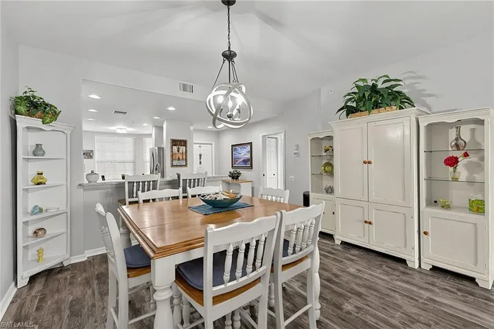 9180 Southmont Cv 206, Fort Myers, Florida 33908