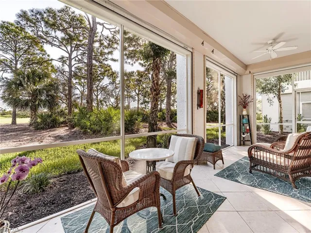 Lanai featuring tile patterned floors