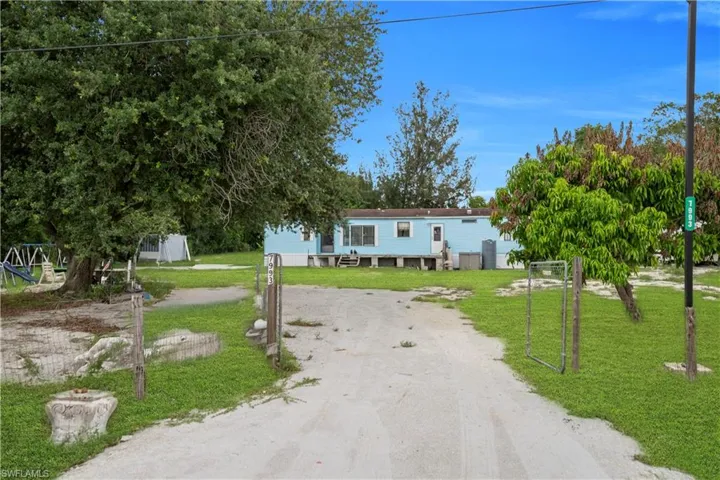 7993 Ebson Dr, North Fort Myers, Florida 33917