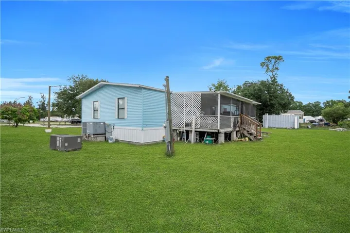 7993 Ebson Dr, North Fort Myers, Florida 33917