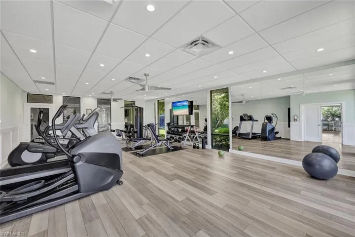 4008 Crayton Rd A1, Naples, Florida 34103