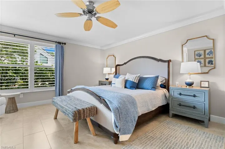 4008 Crayton Rd A1, Naples, Florida 34103