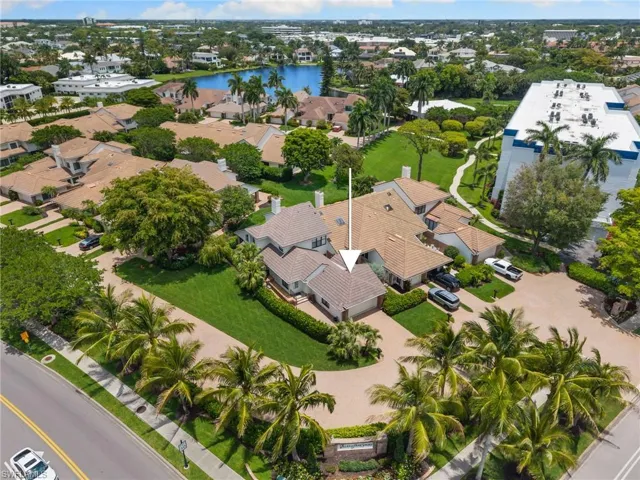 4008 Crayton Rd A1, Naples, Florida 34103