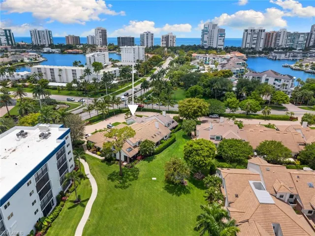 4008 Crayton Rd A1, Naples, Florida 34103