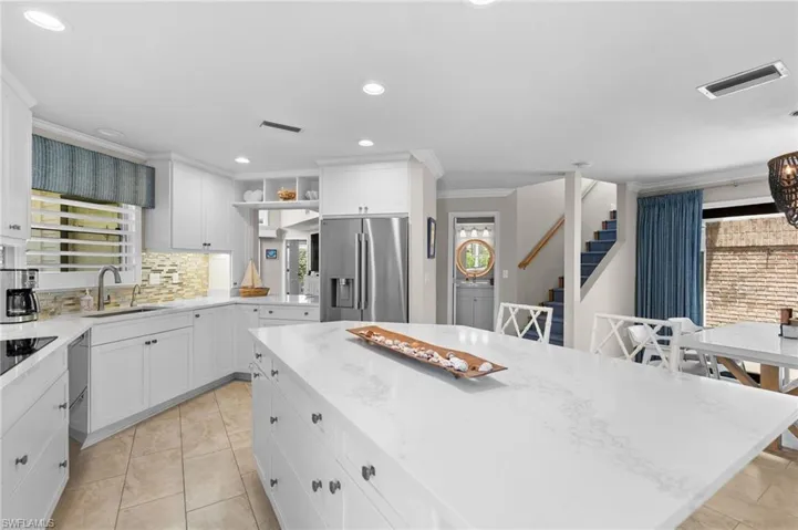 4008 Crayton Rd A1, Naples, Florida 34103