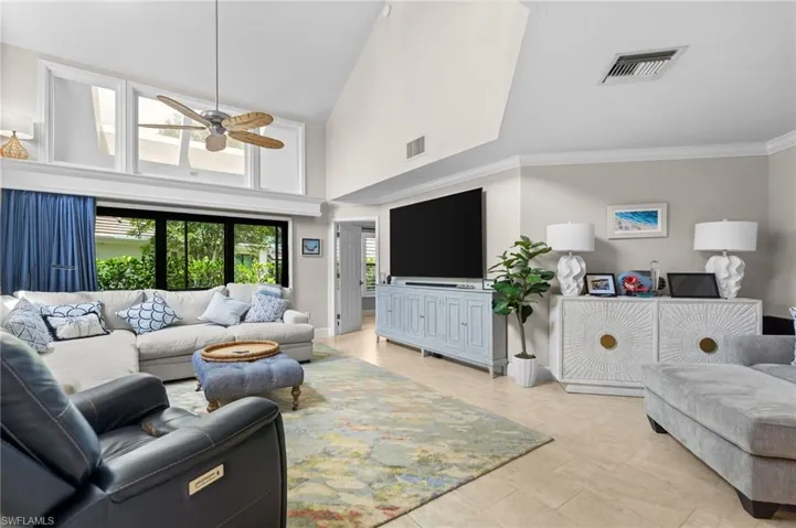 4008 Crayton Rd A1, Naples, Florida 34103