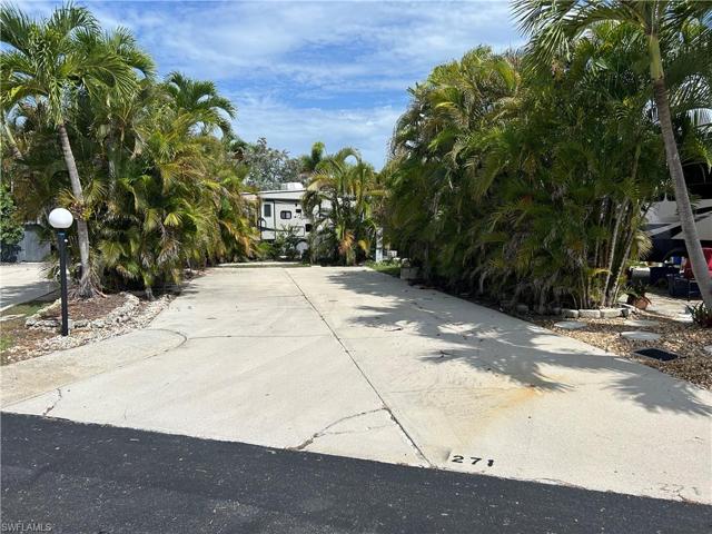 Lot 271-looking to rear of lot