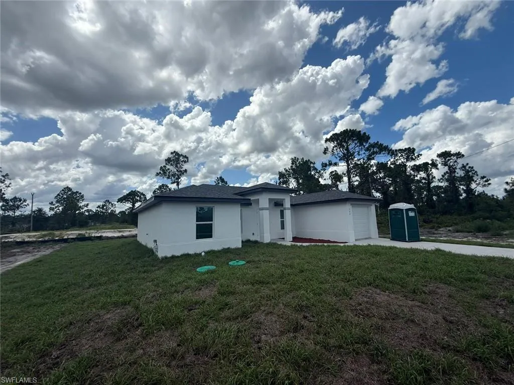 322 Mcarthur Blvd, Lehigh Acres, Florida 33974, 3 Bedrooms Bedrooms, ,2 BathroomsBathrooms,Residential,For Sale,Mc Arthur,225063534