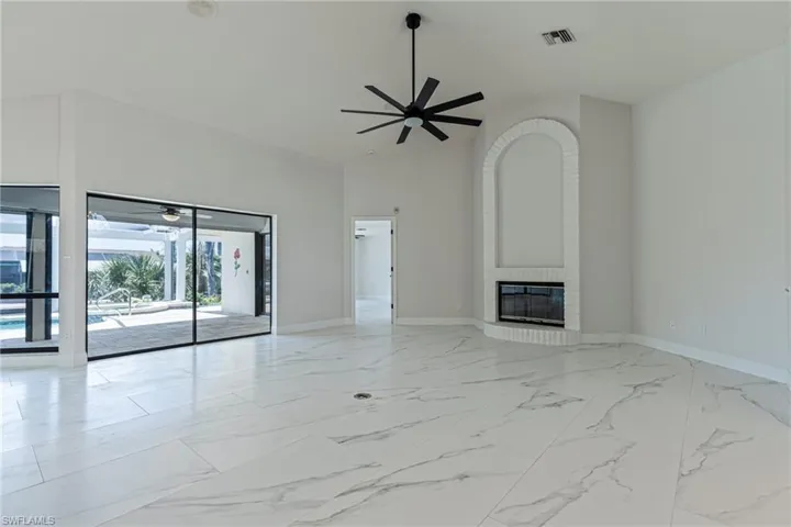 Soaring Ceilings, Open Concept and Freshly Remodeled!