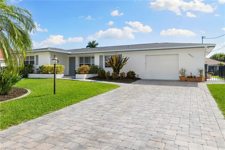 4407 SE 10th  AVE, Cape Coral, FL 33904