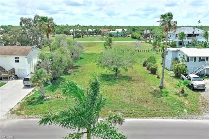 506 Copeland Ave N, Everglades City, Florida 34139