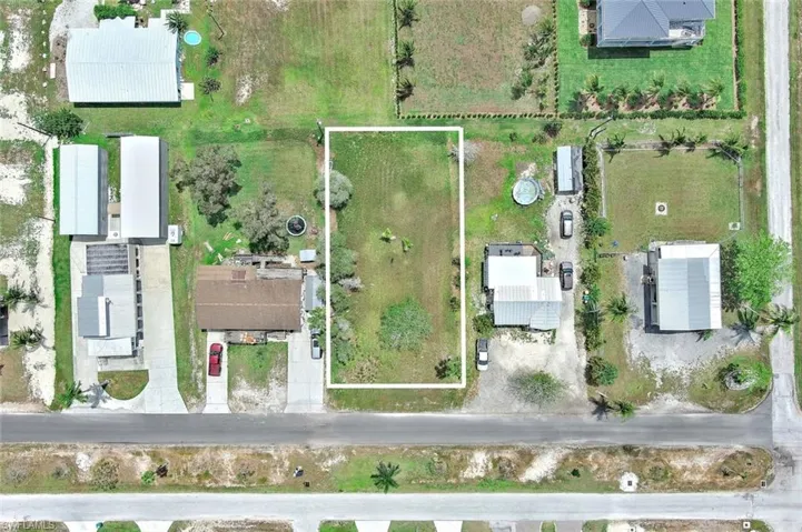 506 Copeland Ave N, Everglades City, Florida 34139