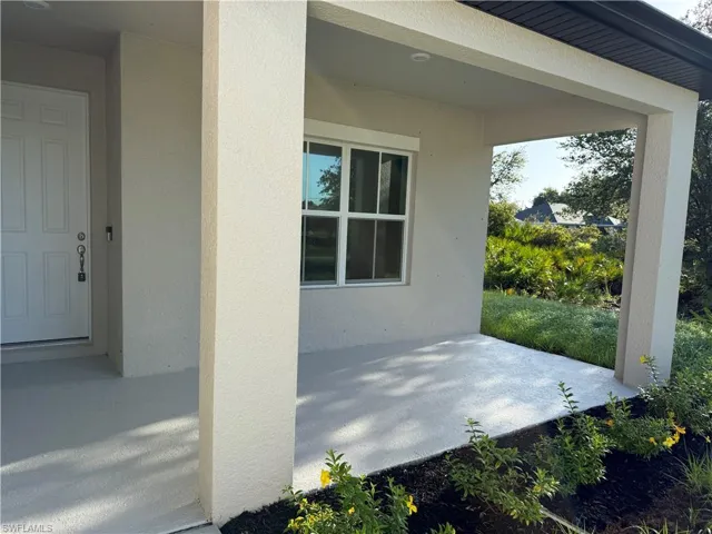 2714 47th St W, Lehigh Acres, Florida 33971