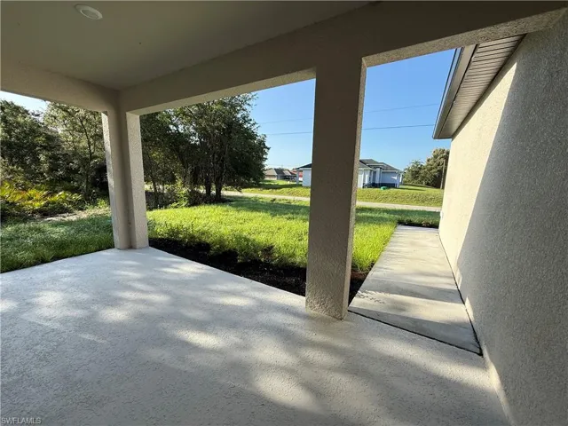 2714 47th St W, Lehigh Acres, Florida 33971