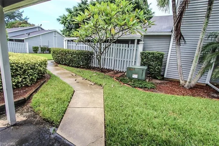 6220 Timberwood Cir 122, Fort Myers, Florida 33908