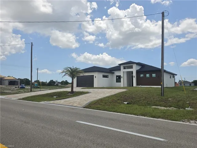 2006 Nelson Rd N, Cape Coral, Florida 33993