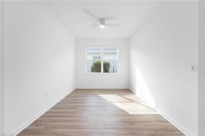 42370  Edgewater  DR, PUNTA GORDA, FL 33982
