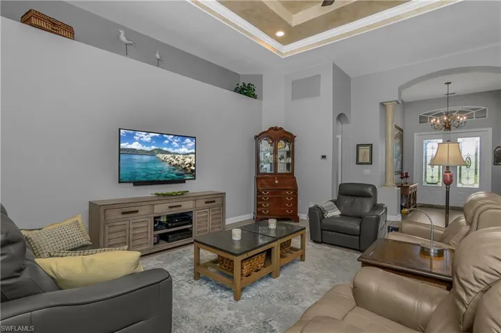 4904 Sedgewood Ln, Naples, Florida 34112