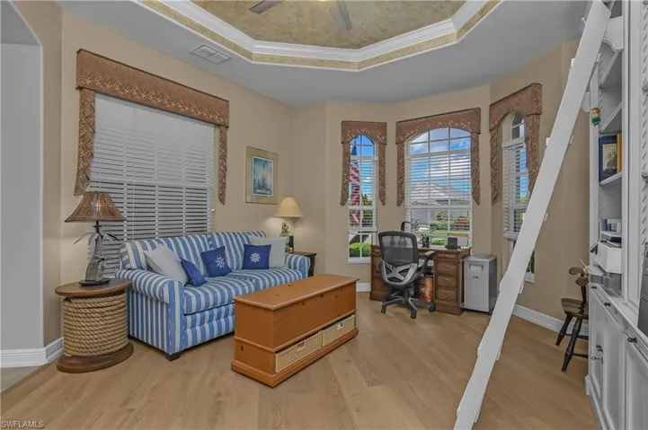 4904 Sedgewood Ln, Naples, Florida 34112