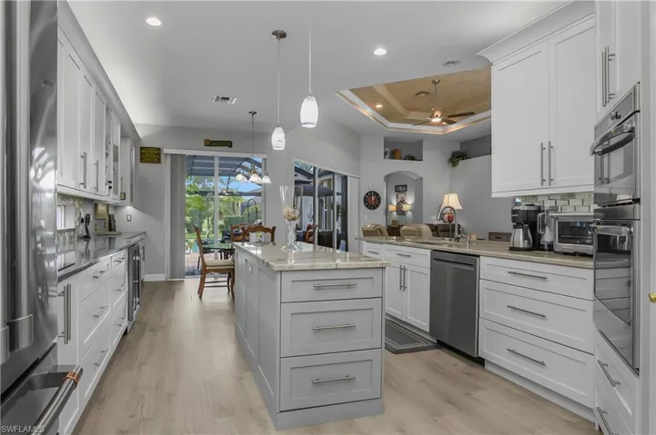 4904 Sedgewood Ln, Naples, Florida 34112