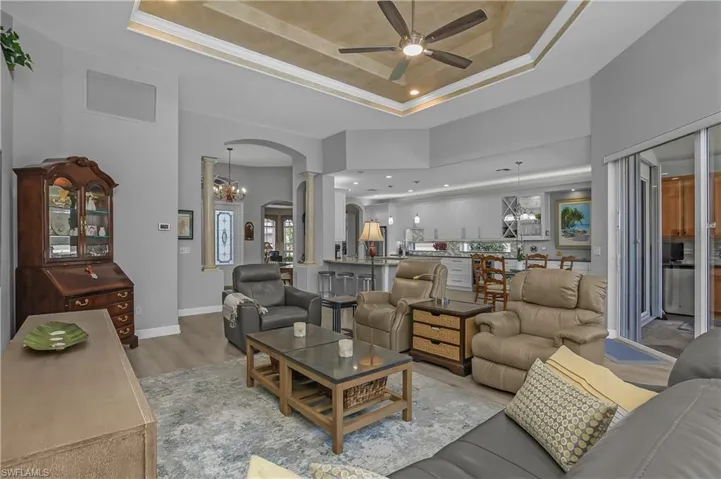 4904 Sedgewood Ln, Naples, Florida 34112