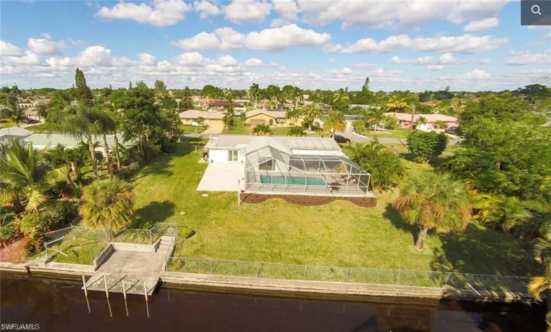 1438 Windsor Ct, Cape Coral, Florida 33904