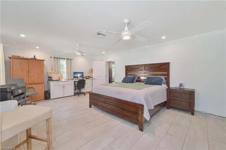 427 Stockton St, North Fort Myers, Florida 33903