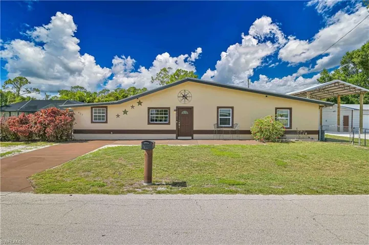 427 Stockton St, North Fort Myers, Florida 33903
