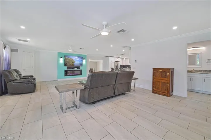 427 Stockton St, North Fort Myers, Florida 33903