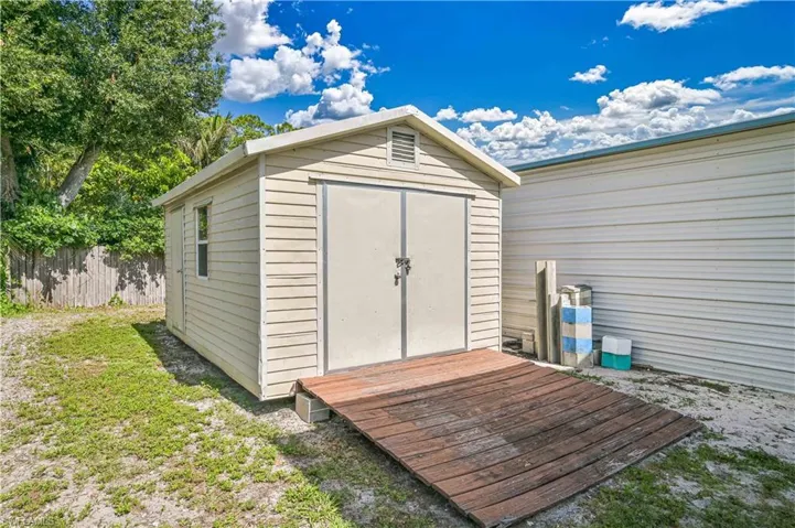 427 Stockton St, North Fort Myers, Florida 33903