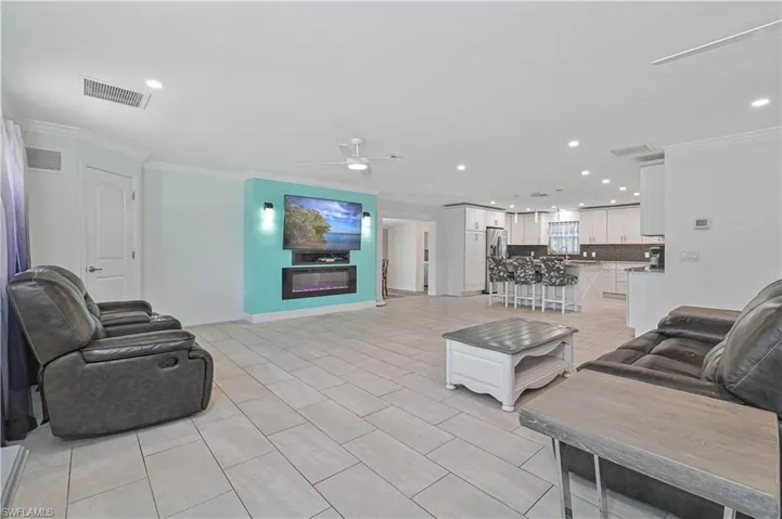 427 Stockton St, North Fort Myers, Florida 33903