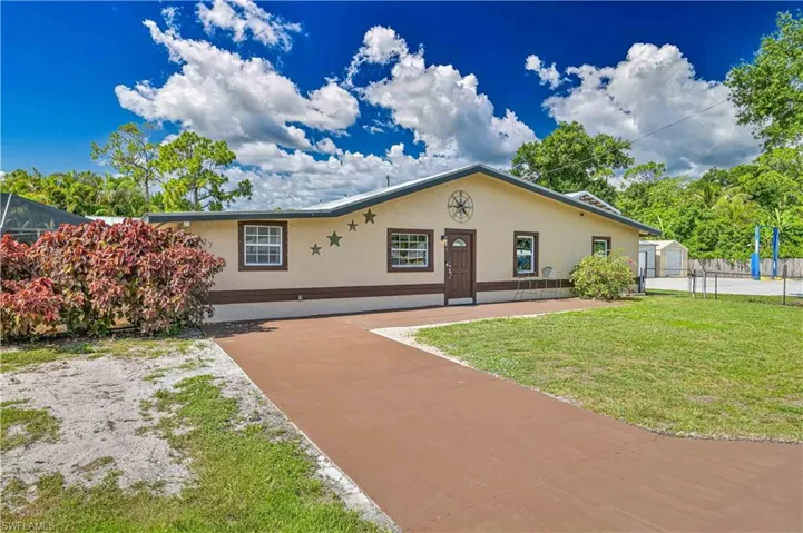 427 Stockton St, North Fort Myers, Florida 33903