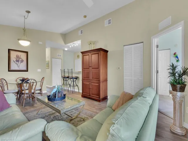 4117 Bellasol Cir # 122, Fort Myers Fl 33916