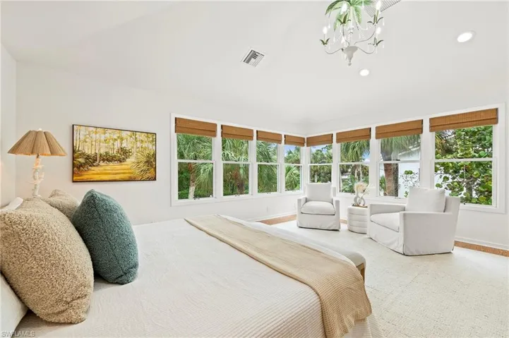 61 12th Ave S, Naples, Florida 34102
