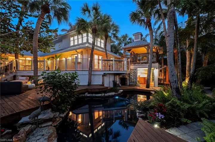 61 12th Ave S, Naples, Florida 34102