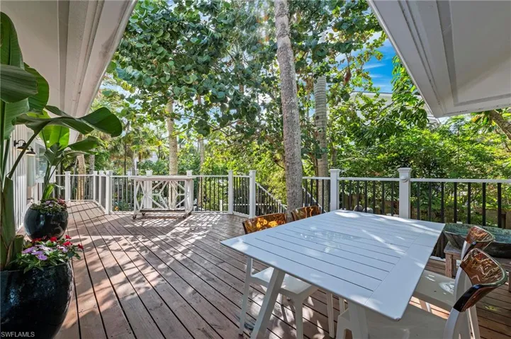 Oversized Decking
