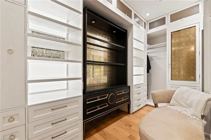 Custom Closet