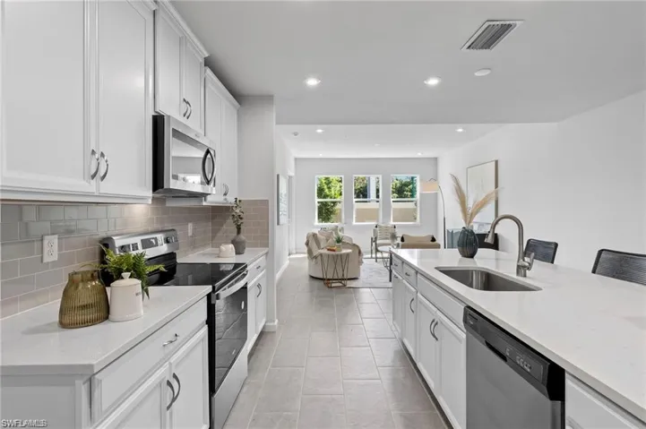4676 Arboretum Cir 102, Other, Florida 34114