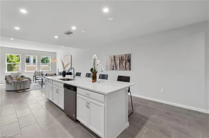 4676 Arboretum Cir 102, Other, Florida 34114