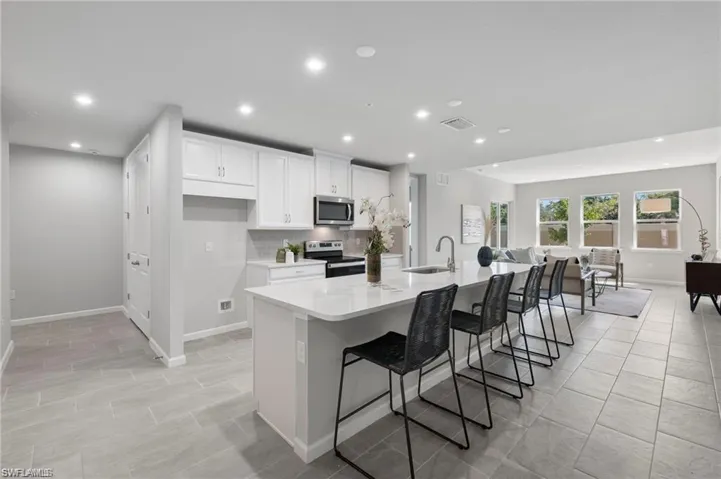 4676 Arboretum Cir 102, Other, Florida 34114